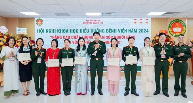 dau an moi cua doi ngu dieu duong ho sinh va ky thuat vien benh vien da khoa ha dong trong hoat dong nghien cuu khoa hoc