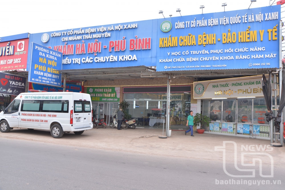 Người dân khi đến khám và điều trị tại Phòng khám đa khoa Hà Nội - Phú Bình được nhân viên tiếp đón nhiệt tình, chu đáo.